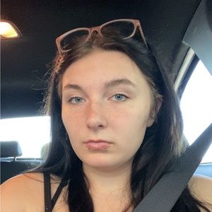 Meet your Posher, Faith